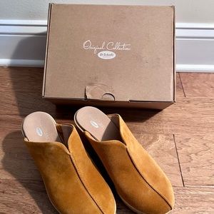 Dr Scholl’s Original Collection Poppy Clog - Never worn.